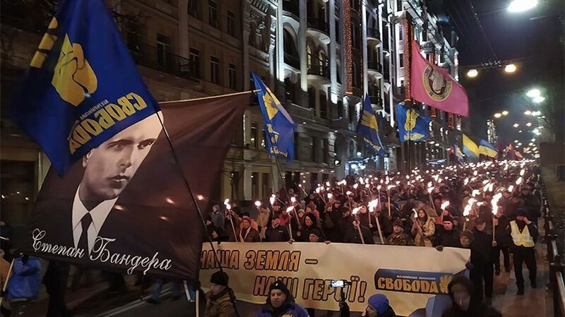 В Крыму отреагировали на новогодний марш в Киеве в честь Бандеры, сравнив его с шабашем !!!