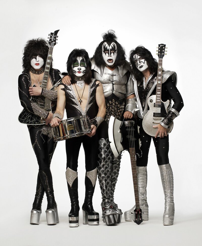 Легенда рока Kiss