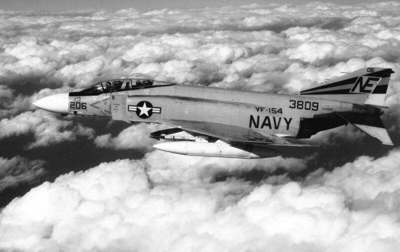 Январь 1970 года. F-4J Phantom.