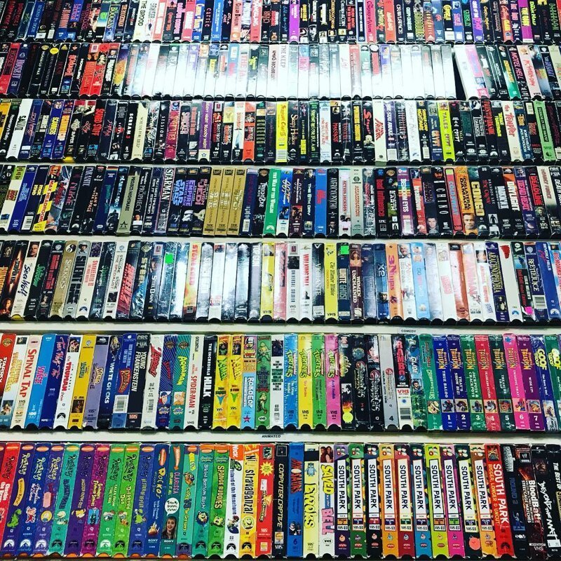 торгующий – Самые лучшие и интересные посты по теме: VHS, видеокассеты