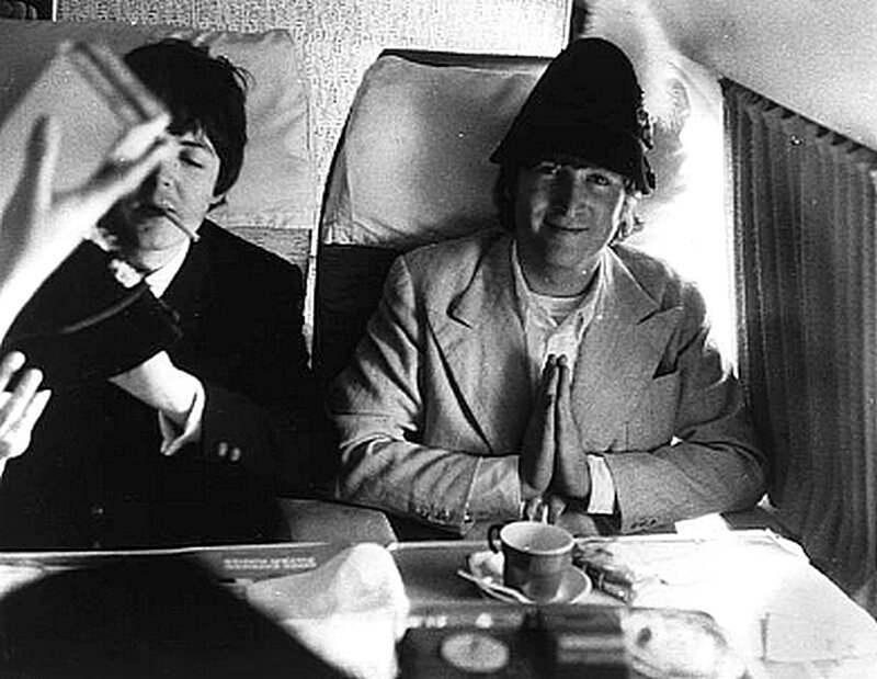 Джон Леннон и Пол Маккартни. 22 июня 1966 года. 