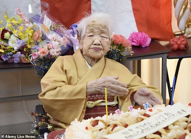 Японская долгожительница отметила 117-летие