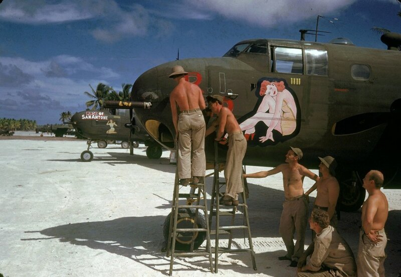 Американские самолёты на острове Тарава архипелаха Гилберта, фотограф J.R. Eyerman, 1944