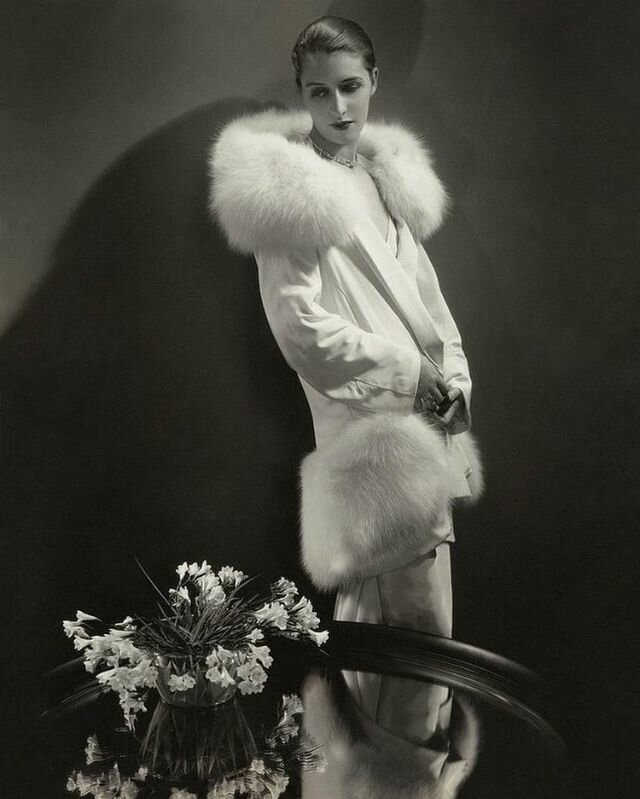Меховая накидка, фото Эдвард Штайхен для Vogue, 1929 г.