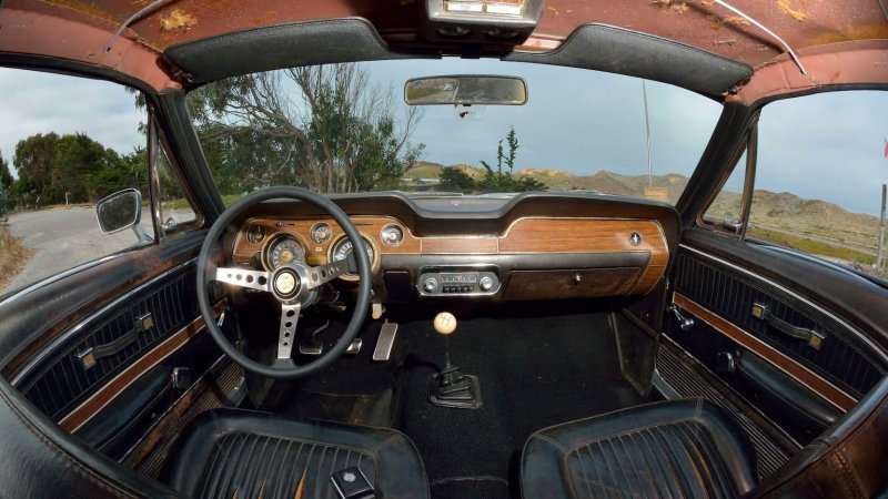 Оригинальный Ford Mustang GT "Bullitt" 1968 года пустят с молотка