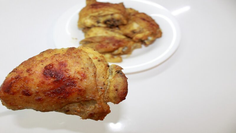 Куриные бедра в духовке: 20 отличных рецептов на любой вкус