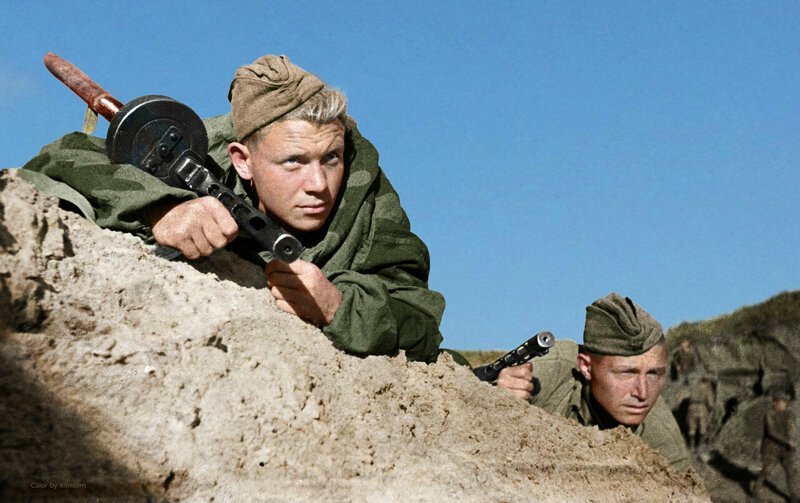 Мы помним: Цветные фотографии героев Великой Отечественной войны (26 фото)