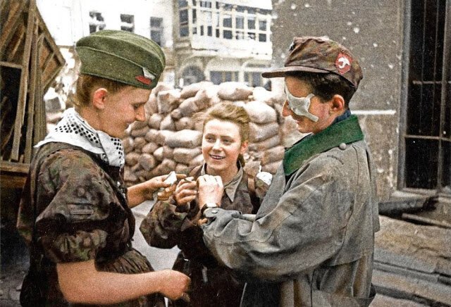 Варшавское восстание в цветных фотографиях