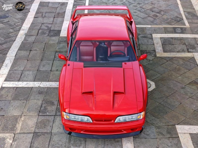 Если бы у Ferrari F40 и Ford Mustang Fox Body был ребенок, он бы выглядел вот так