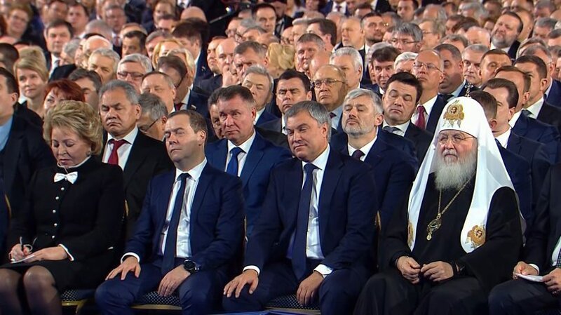 Спиритическое послание Путина Федеральному собранию
