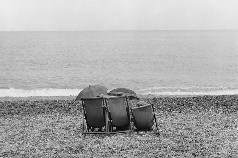 Пара на берегу, 1960