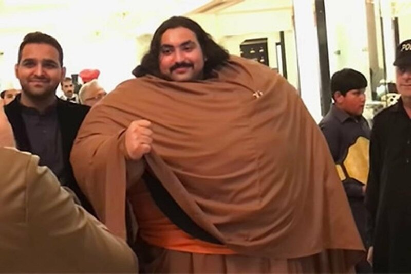 «Пакистанский Халк» весом 440 килограмм ищет совершенно особенную жену