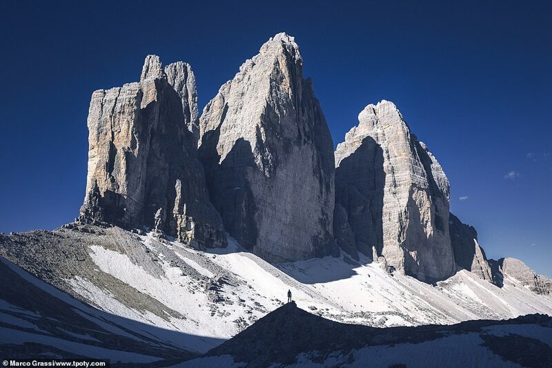 Горы Тре Чиме ди Лаваредо в итальянских Доломитах. Фото: Марко Грасси, Италия. Высокая оценка жюри в категории "Острые ощущения и приключения"