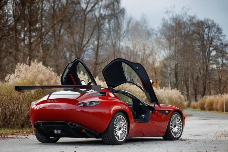 Один из пяти экземпляров купе Zagato Mostro продадут на аукционе