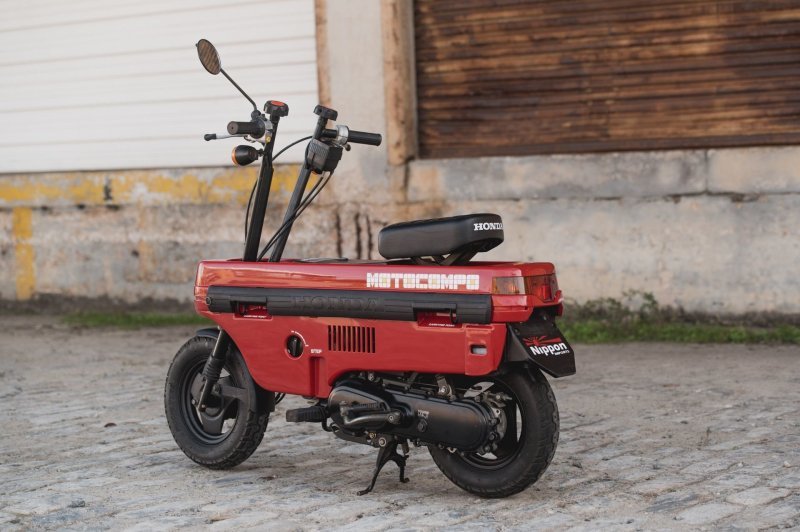 Honda City Turbo II со скутером Motocompo – Японский ответ вызовам большого города