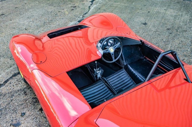 Редкий гоночный 1966 Ferrari Dino Sports Prototype будет выставлен на торги