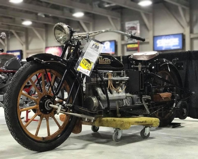 5. Militaire Four Cylinder 1916 года продан за $214,500