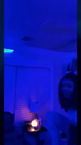 Гифки с девушками