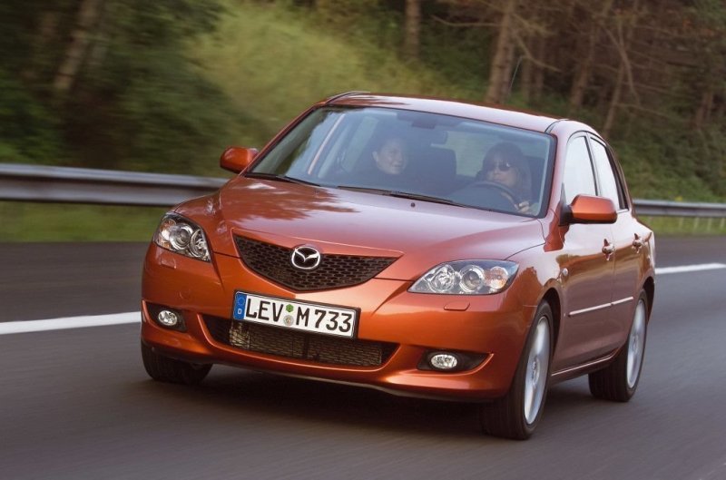 Mazda3 хэтчбек 2003 год