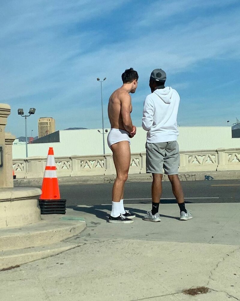 Influencer gon wild