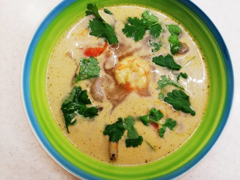 Суп на кокосовом молоке с креветками рецепт с фото пошагово