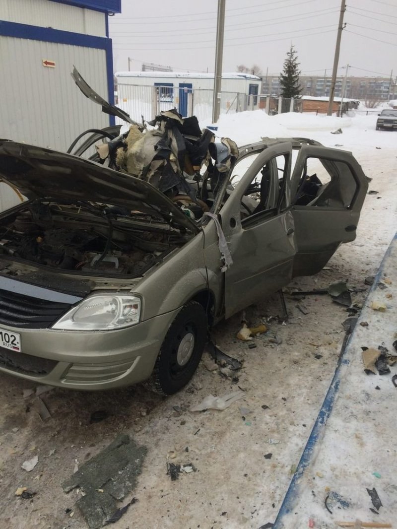 Машину разворотило в клочья: взрыв газового баллона на АЗС в Башкирии