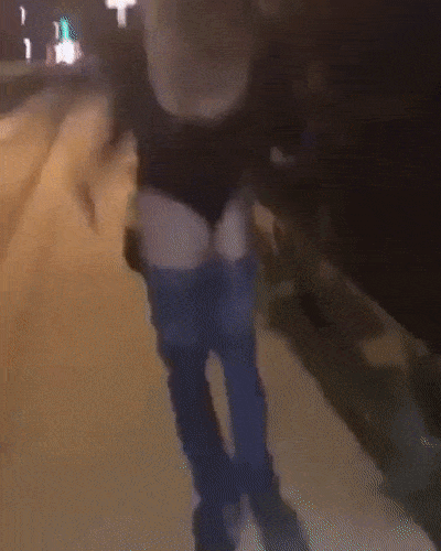 Гифки с девушками