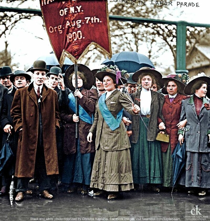 Первомайский парад, шествие женщин, Нью-Йорк