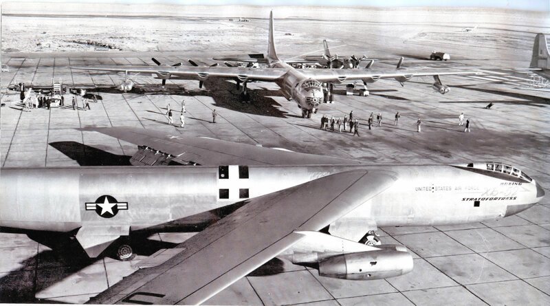 В 1957 г ВВС США случайно "уронили" самую большую водородную бомбу | Инцидент в Нью-Мексико