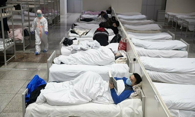 Больных коронавирусом в Китае отправляют в лагеря