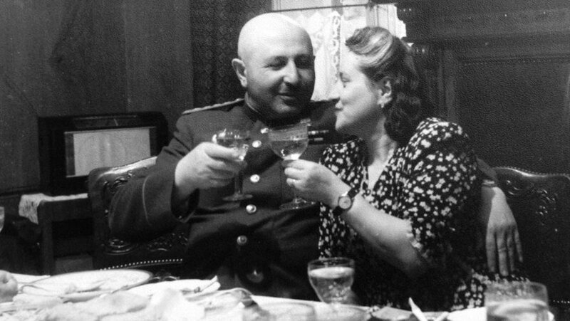 Генерал Иван Баграмян с женой Тамарой Амаяковной после войны