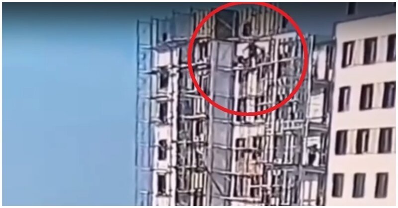 Дагестанское чудо: рабочие упали с девятого этажа и выжили