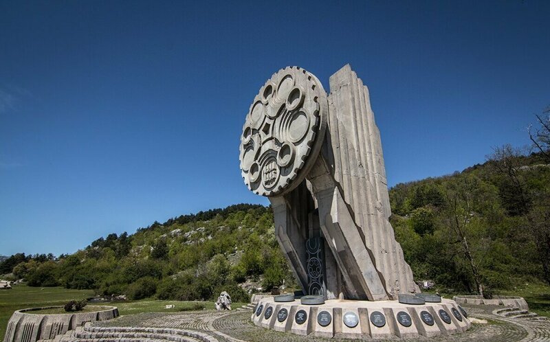 Памятник павшим патриотам в Никшиче, Черногория