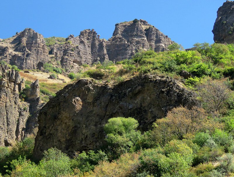 Армения скалы