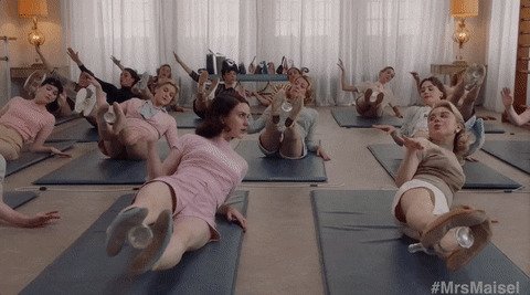 6. Отдельная форма унижения - это записаться на занятия по зумбе и понять, что ты просто не в состоянии двигать бедрами так, как там требуется