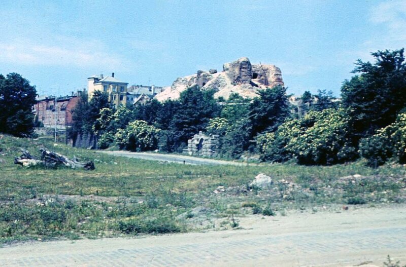 В Калининграде заканчивался снос Королевского замка. Фото В. Сокирко, 1969
