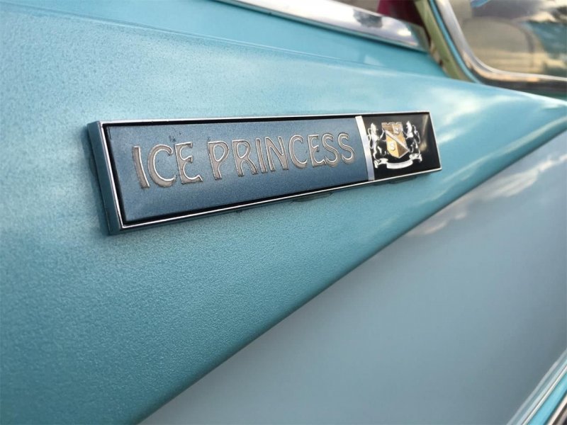 «Ледяная принцесса» — шестиколесный симбиоз Cadillac и Studebaker