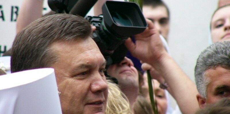 Пришла весна, «проснулся» Янукович