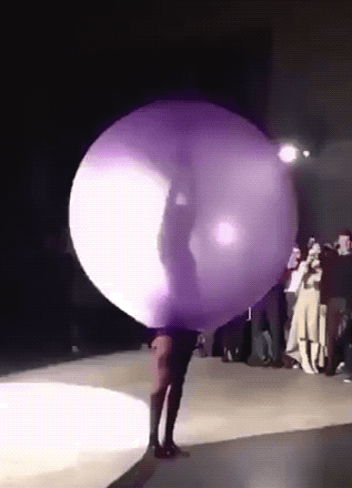 Гифки с девушками