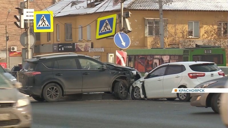 Светофор «спас» пешеходов от травм в Красноярске