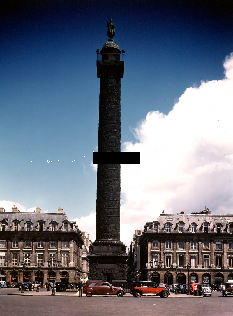 Памятник Наполеону на Вандомской площади.