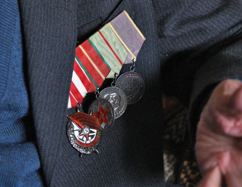 Особая гордость - медали, полученные в военное время