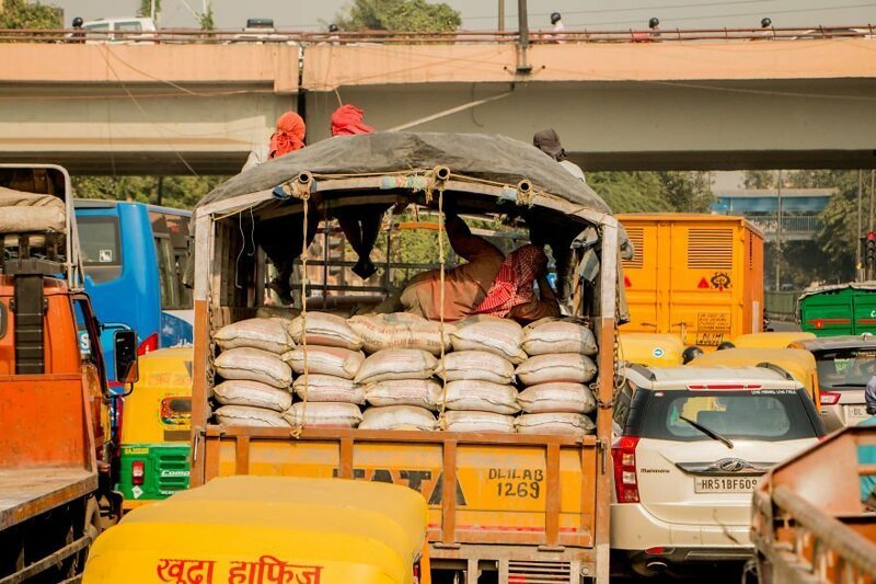 Фотографии дорожного движения в Индии, после просмотра которых вы, скорее всего, измените свой взгляд