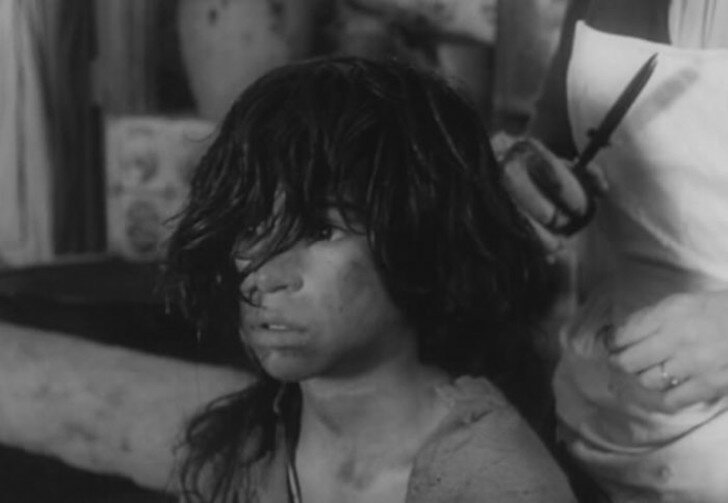 Кадр из фильма «Дикий ребенок», 1970