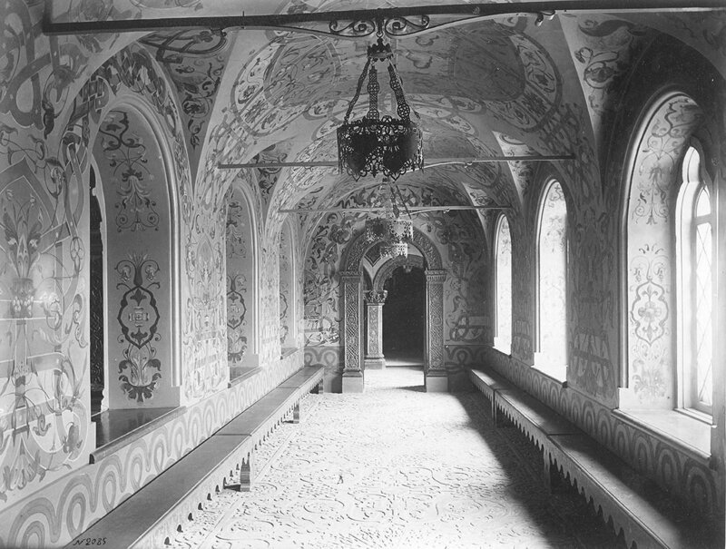 Теремной дворец, коридор