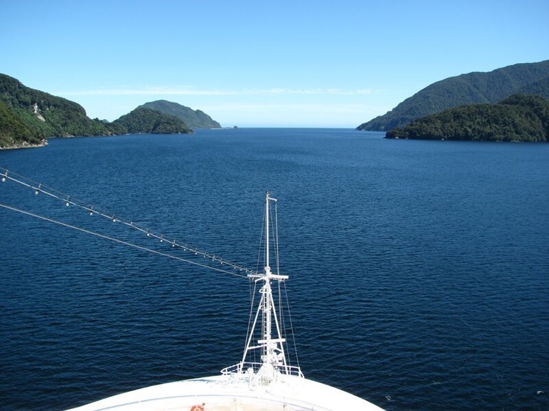 Новозеландские фьорды Dusky Sound, Thompson sound и Milford Sound