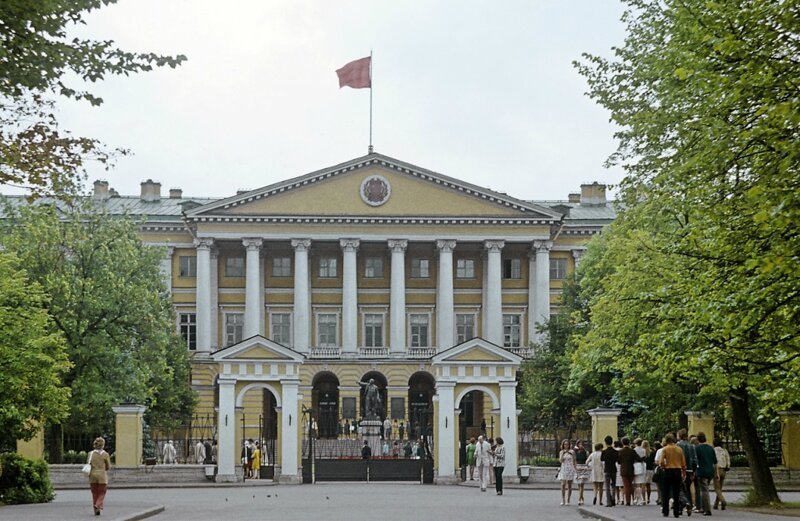 Ленинград и Петергоф в 1972 году