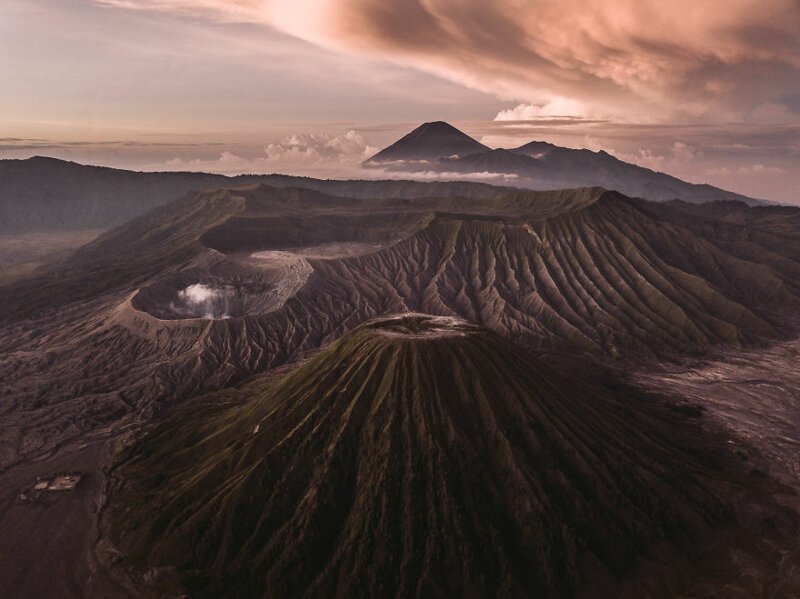 В Индонезии получилось сделать красивейшие фото из интересных мест