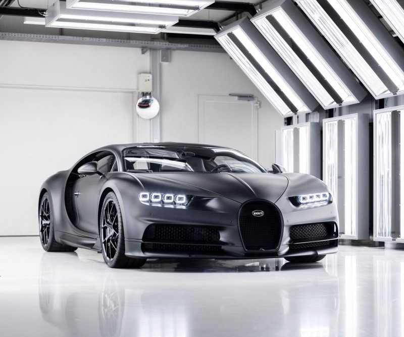 Чёрный зверь: компания Bugatti выпустила 250-й экземпляр гиперкара Chiron