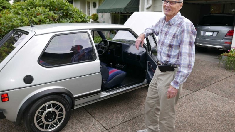 Мужчина потратил 7 лет и 140 тысяч долларов на восстановление Volkswagen Golf GTI